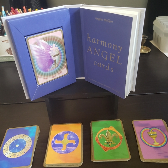Harmony Angel Cards - Picture 1 of 7